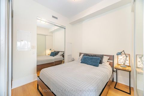 Photo 16 at 920 - 20 John Street, Waterfront Communities C1, Toronto