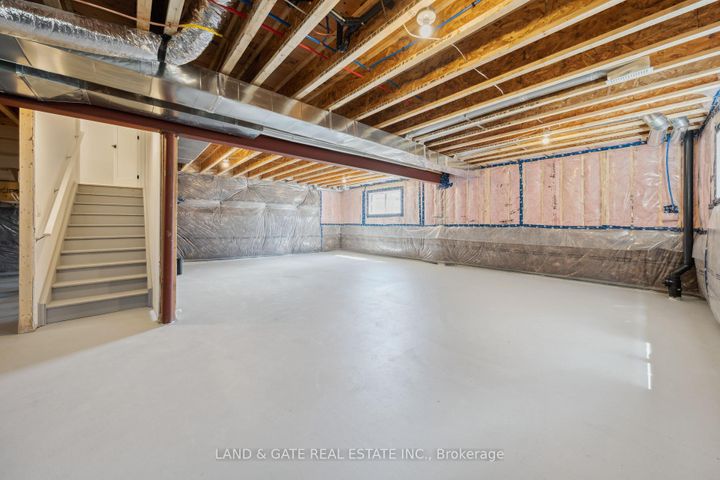Photo 28 at 985 Queensdale Avenue, Donevan, Oshawa