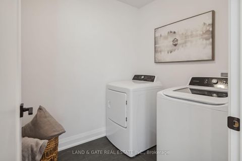 Photo 17 at 985 Queensdale Avenue, Donevan, Oshawa