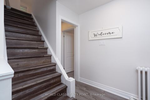Photo 4 at 152 Ferris Road, Parkview, Toronto
