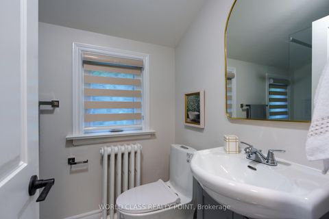 Photo 13 at 152 Ferris Road, Parkview, Toronto