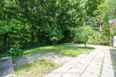 Photo 26 at 152 Ferris Road, Parkview, Toronto