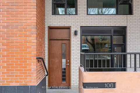 Photo 2 at 7 Watkinson Avenue, Junction Area, Toronto