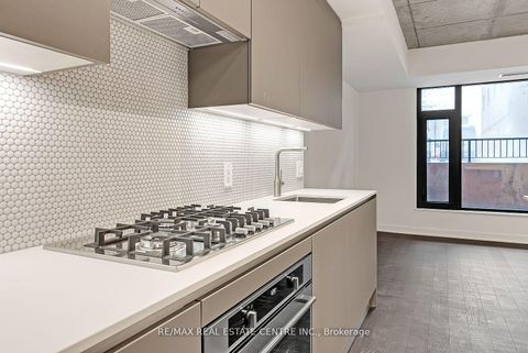 Photo 13 at 7 Watkinson Avenue, Junction Area, Toronto