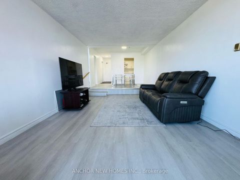 Photo 3 at 704 - 4101 Sheppard Avenue E, Malvern West, Toronto