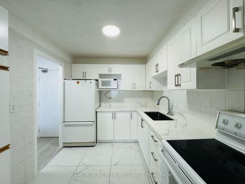 Photo 8 at 704 - 4101 Sheppard Avenue E, Malvern West, Toronto