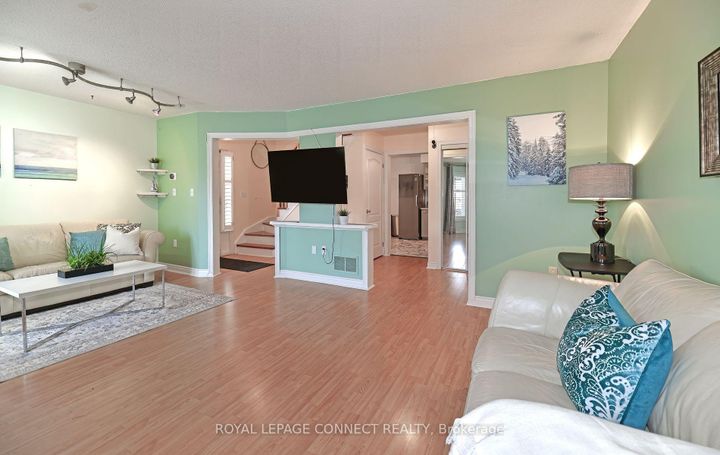 Photo 8 at 154 Pressed Brick Drive, Brampton North, Brampton