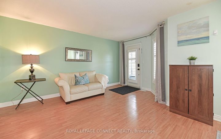 Photo 10 at 154 Pressed Brick Drive, Brampton North, Brampton