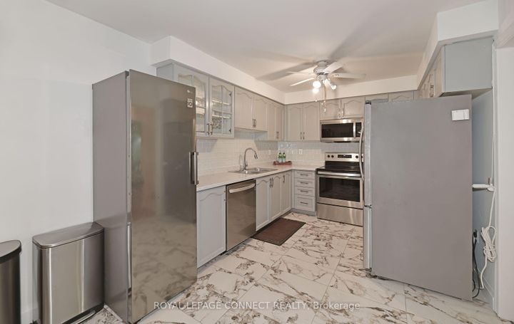 Photo 12 at 154 Pressed Brick Drive, Brampton North, Brampton