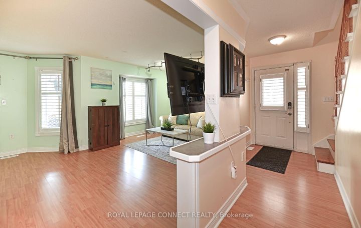 Photo 16 at 154 Pressed Brick Drive, Brampton North, Brampton