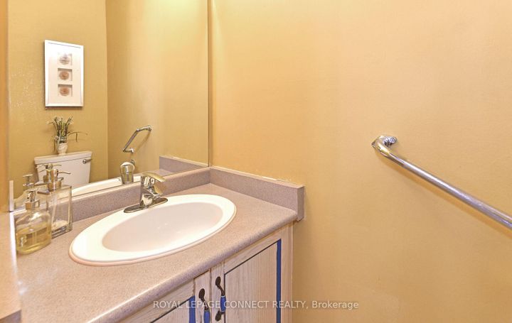 Photo 19 at 154 Pressed Brick Drive, Brampton North, Brampton
