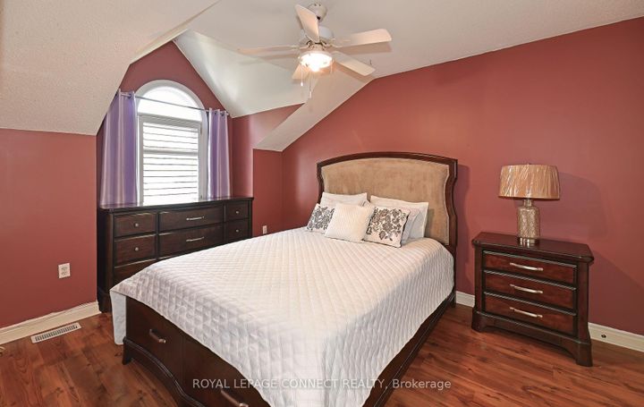 Photo 26 at 154 Pressed Brick Drive, Brampton North, Brampton