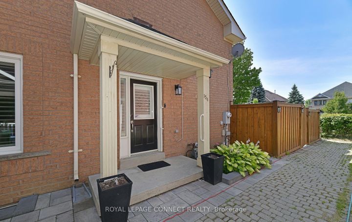 Photo 37 at 154 Pressed Brick Drive, Brampton North, Brampton