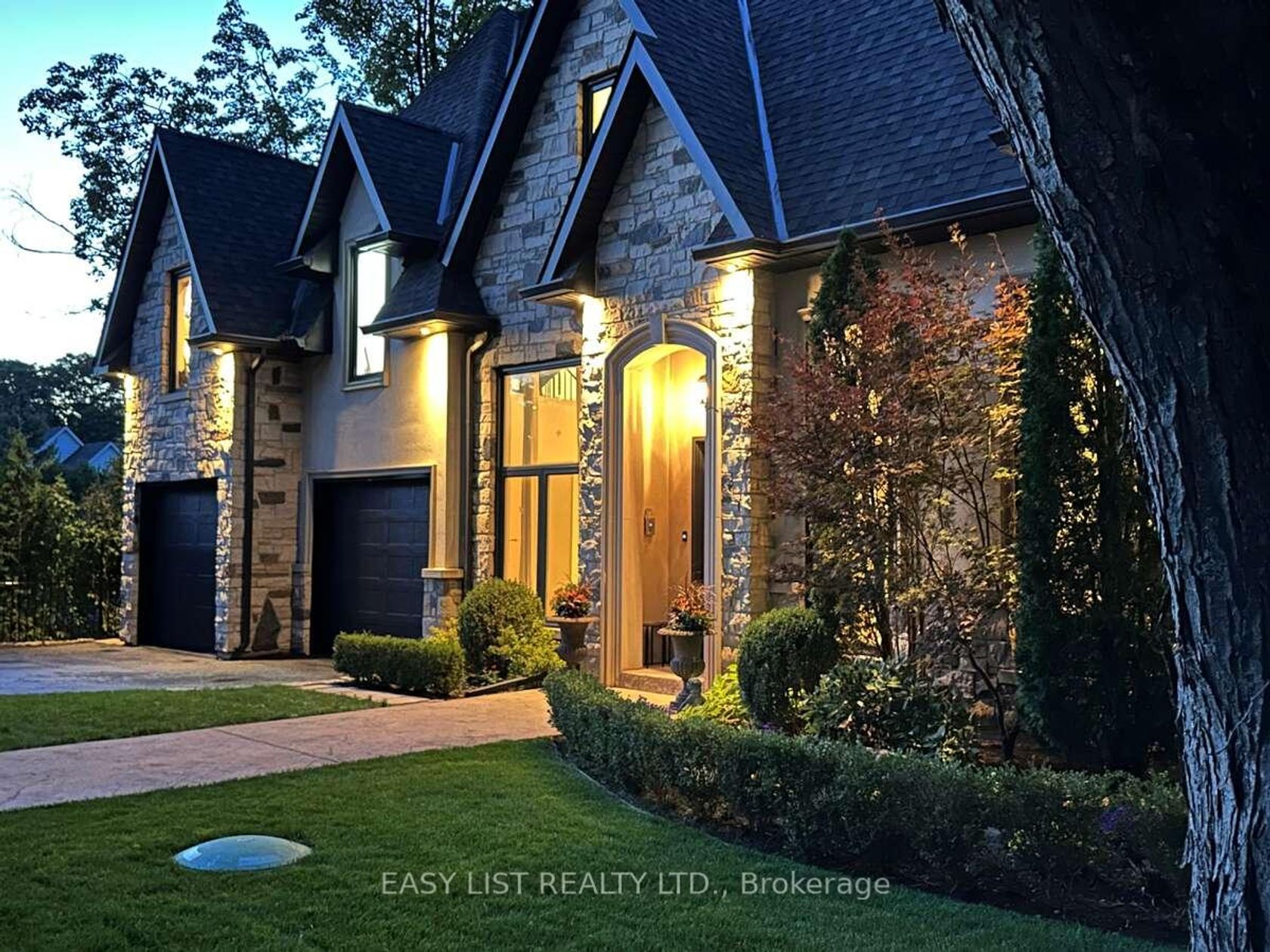 378 Old Bloomington Road, Aurora Estates, Aurora 