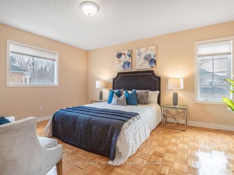 Photo 27 at 11 Avocet Drive, Vellore Village, Vaughan