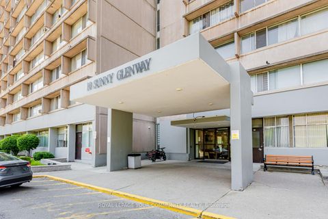 Photo 2 at 912 - 10 Sunny Glenway, Flemingdon Park, Toronto Photo 2 at 912 - 10 Sunny Glenway, Flemingdon Park, Toronto