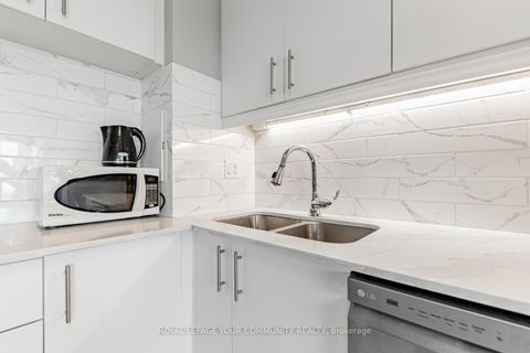 Photo 4 at 912 - 10 Sunny Glenway, Flemingdon Park, Toronto