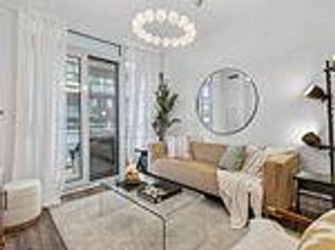 Photo 2 at 408 - 39 Roehampton Avenue, Mount Pleasant West, Toronto