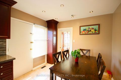 Photo 15 at 84 Orpington Crescent, Jamestown, Toronto