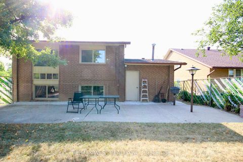 Photo 40 at 84 Orpington Crescent, Jamestown, Toronto
