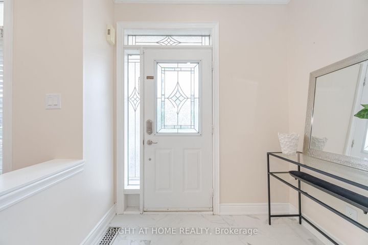 Photo 2 at 3737 Brinwood Gate, Churchill Meadows, Mississauga