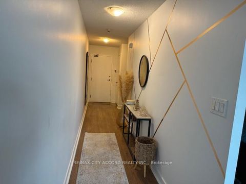 Photo 2 at 1009 - 4K Spadina Avenue, Waterfront Communities C1, Toronto