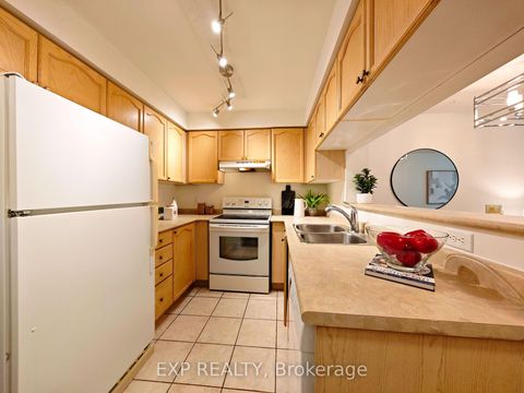 Photo 14 at 205 - 28 Olive Avenue, Willowdale East, Toronto