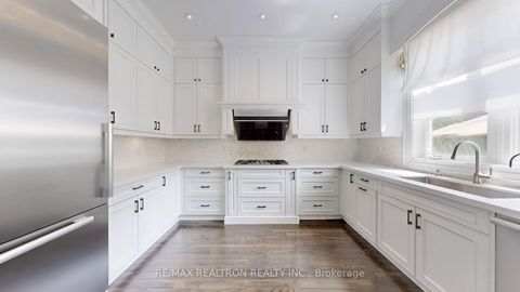 Photo 6 at 125 Boake Trail, Bayview Hill, Richmond Hill