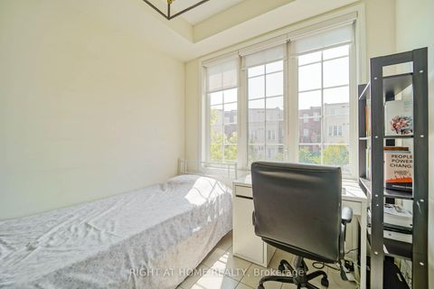 Photo 24 at 6 - 33 Island Road, Rouge E10, Toronto