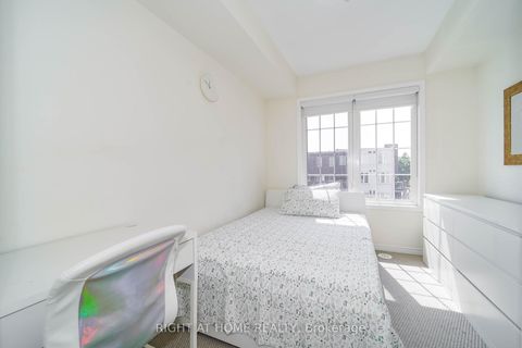 Photo 27 at 6 - 33 Island Road, Rouge E10, Toronto