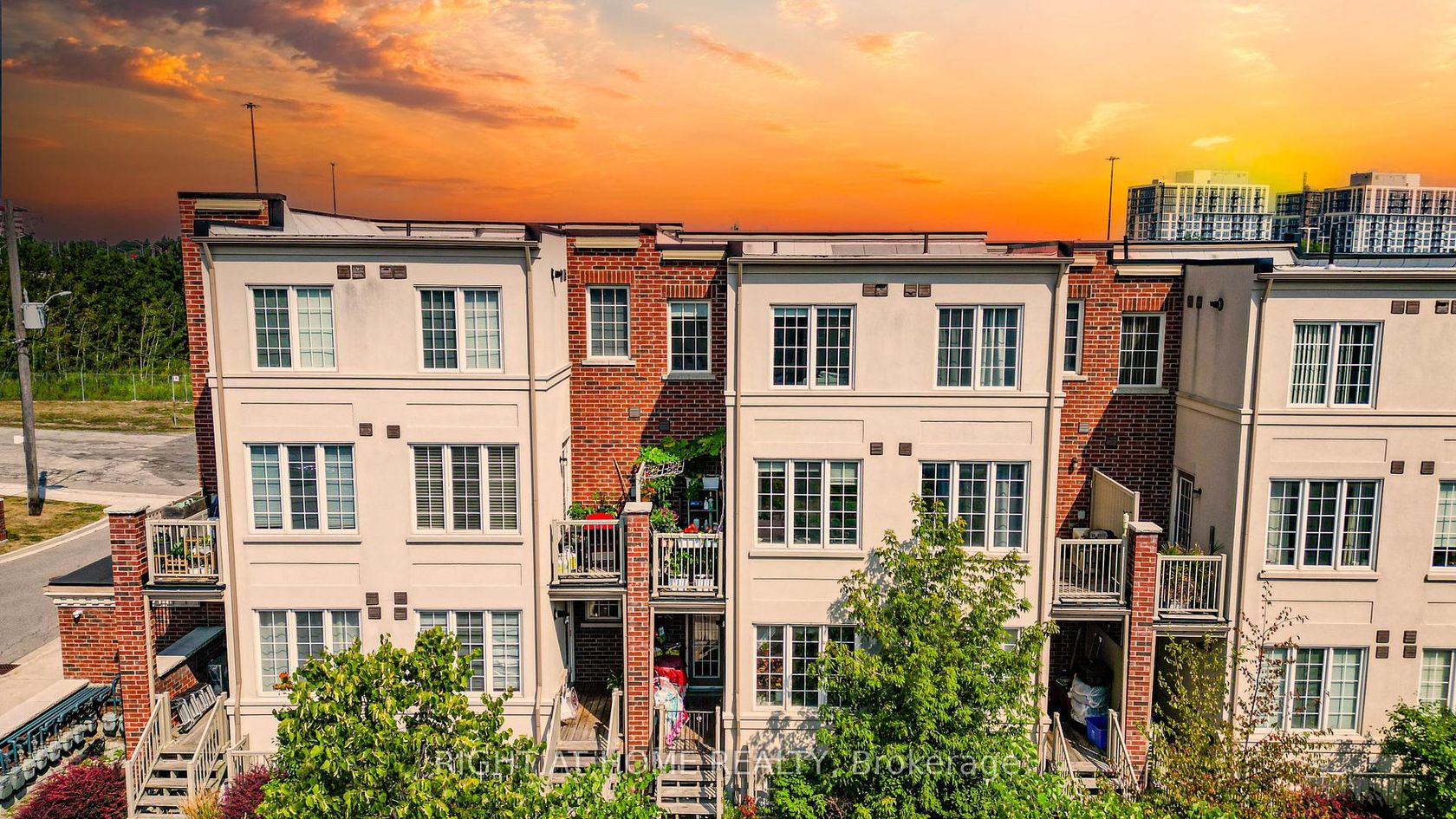 6 - 33 Island Road, Rouge E10, Toronto 