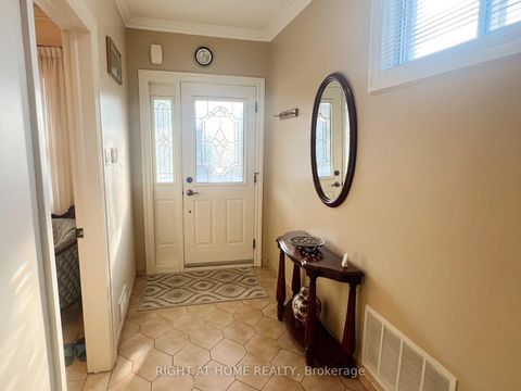 Photo 2 at 195 Rosethorn Avenue, Eglinton West, Toronto