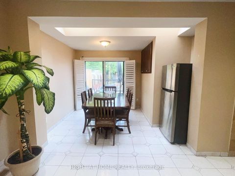 Photo 4 at 195 Rosethorn Avenue, Eglinton West, Toronto