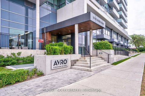 Photo 3 at 302 - 10 De Boers Drive, York University Heights, Toronto