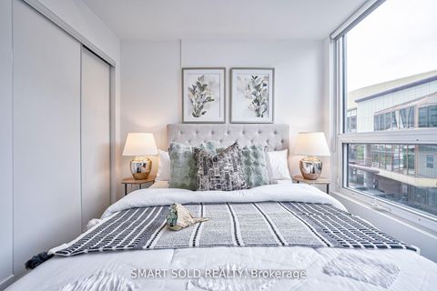 Photo 22 at 302 - 10 De Boers Drive, York University Heights, Toronto
