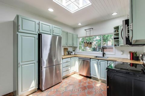 Photo 4 at 1071 Craven Road, Coxwell, Toronto