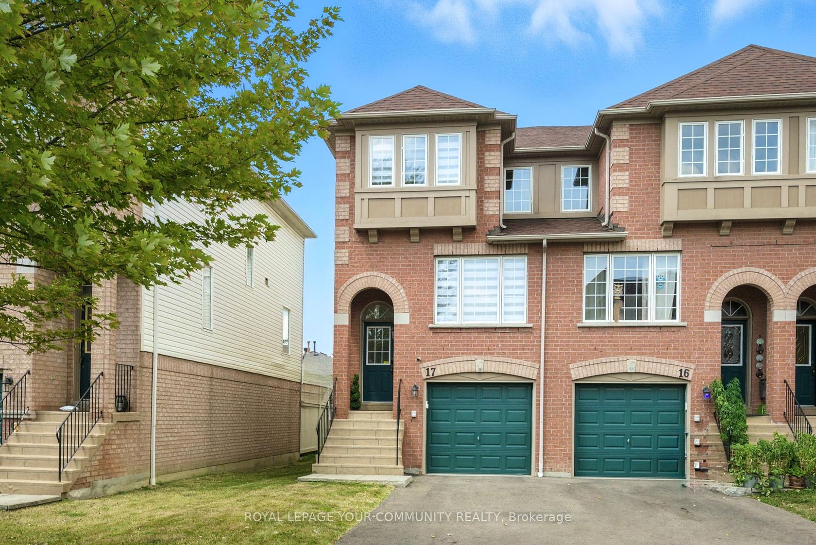 17 - 3020 Cedarglen Gate, Erindale, Mississauga 