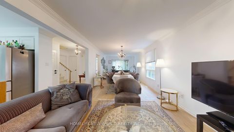 Photo 14 at 19 Chadburn Crescent, Hills of St Andrew, Aurora