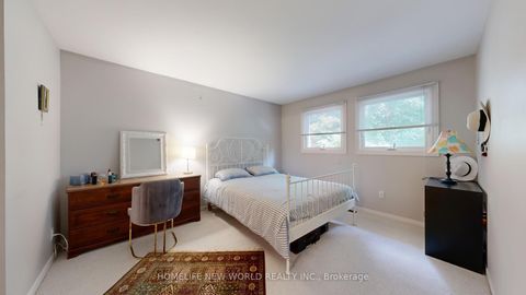 Photo 22 at 19 Chadburn Crescent, Hills of St Andrew, Aurora