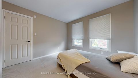 Photo 30 at 19 Chadburn Crescent, Hills of St Andrew, Aurora