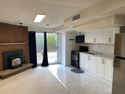 Photo 34 at 19 Chadburn Crescent, Hills of St Andrew, Aurora