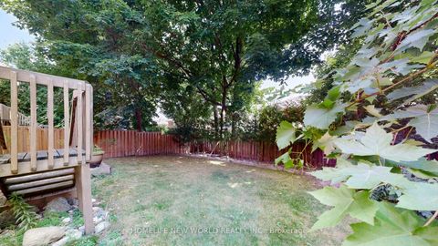 Photo 42 at 19 Chadburn Crescent, Hills of St Andrew, Aurora