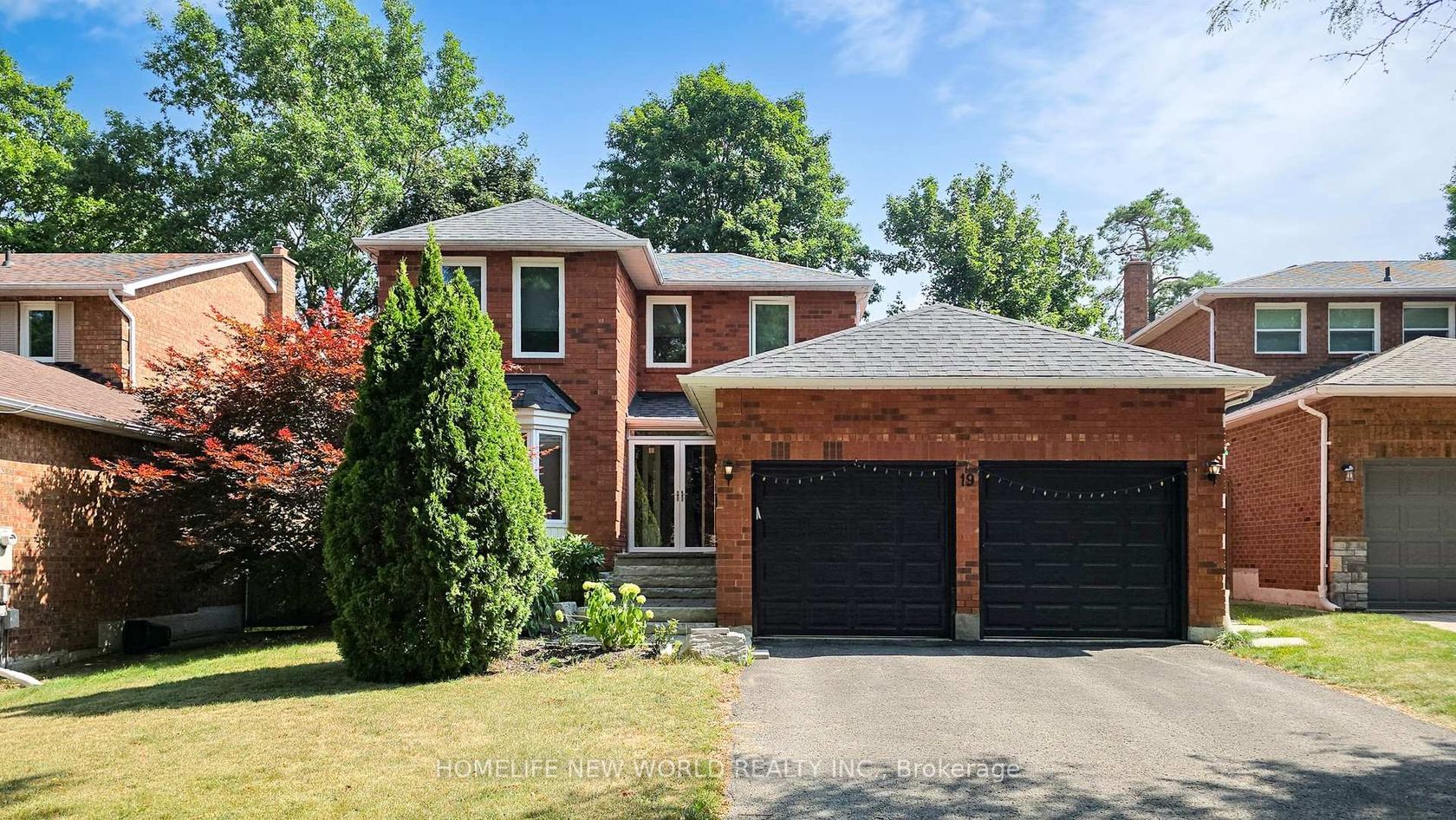 19 Chadburn Crescent, Hills of St Andrew, Aurora photo number 2 19 Chadburn Crescent, Hills of St Andrew, Aurora photo number 2