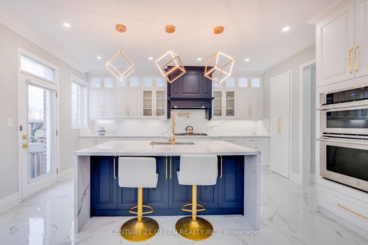 Photo 13 at 1436 Connaught Terrace, FO Ford, Milton