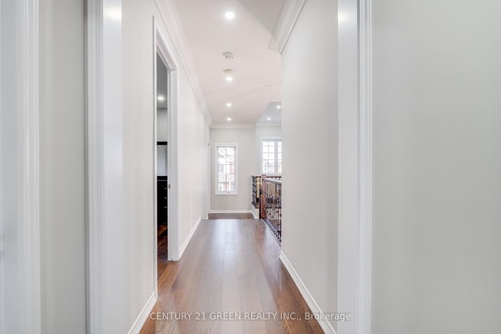 Photo 21 at 1436 Connaught Terrace, FO Ford, Milton