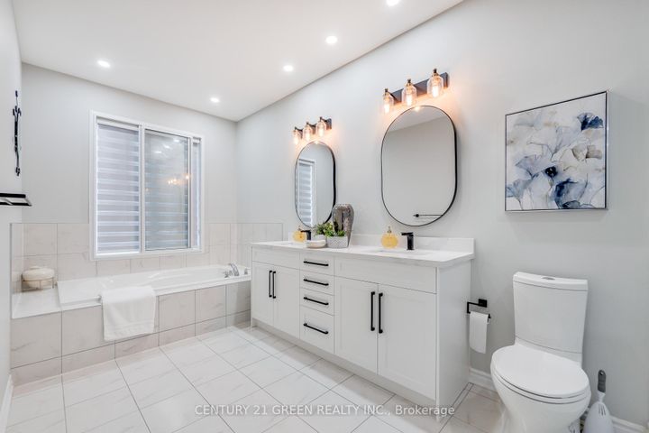 Photo 30 at 1436 Connaught Terrace, FO Ford, Milton