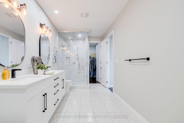 Photo 31 at 1436 Connaught Terrace, FO Ford, Milton