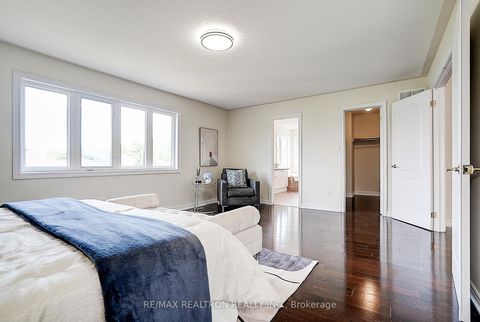 Photo 26 at 346 Autumn Hill Boulevard, Patterson, Vaughan