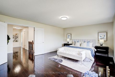 Photo 27 at 346 Autumn Hill Boulevard, Patterson, Vaughan