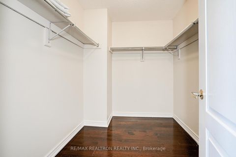 Photo 29 at 346 Autumn Hill Boulevard, Patterson, Vaughan